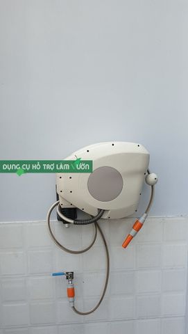  Bộ tưới nước thu ống tự động dài 20 met 