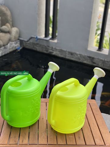  Bình tưới cây vòi sen 