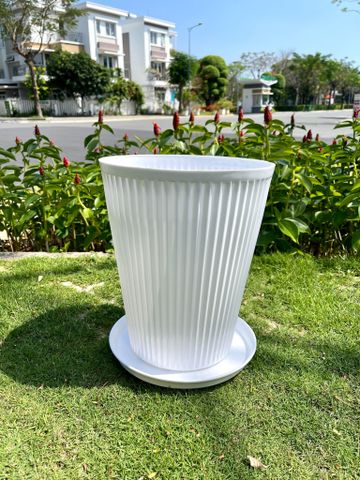  Đĩa nhựa tròn lót chậu cây 