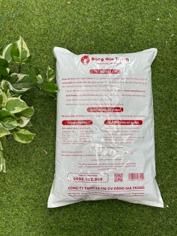  Phân bò ủ vi sinh Sfarm 5kg 
