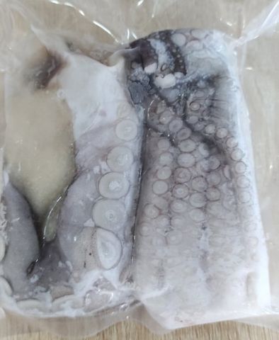 生タコ(加熱用) 200g フーコック産 – Fresh Octopus  200g