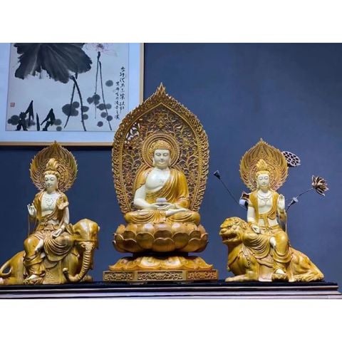 Thích Ca Tam Thánh gỗ long não