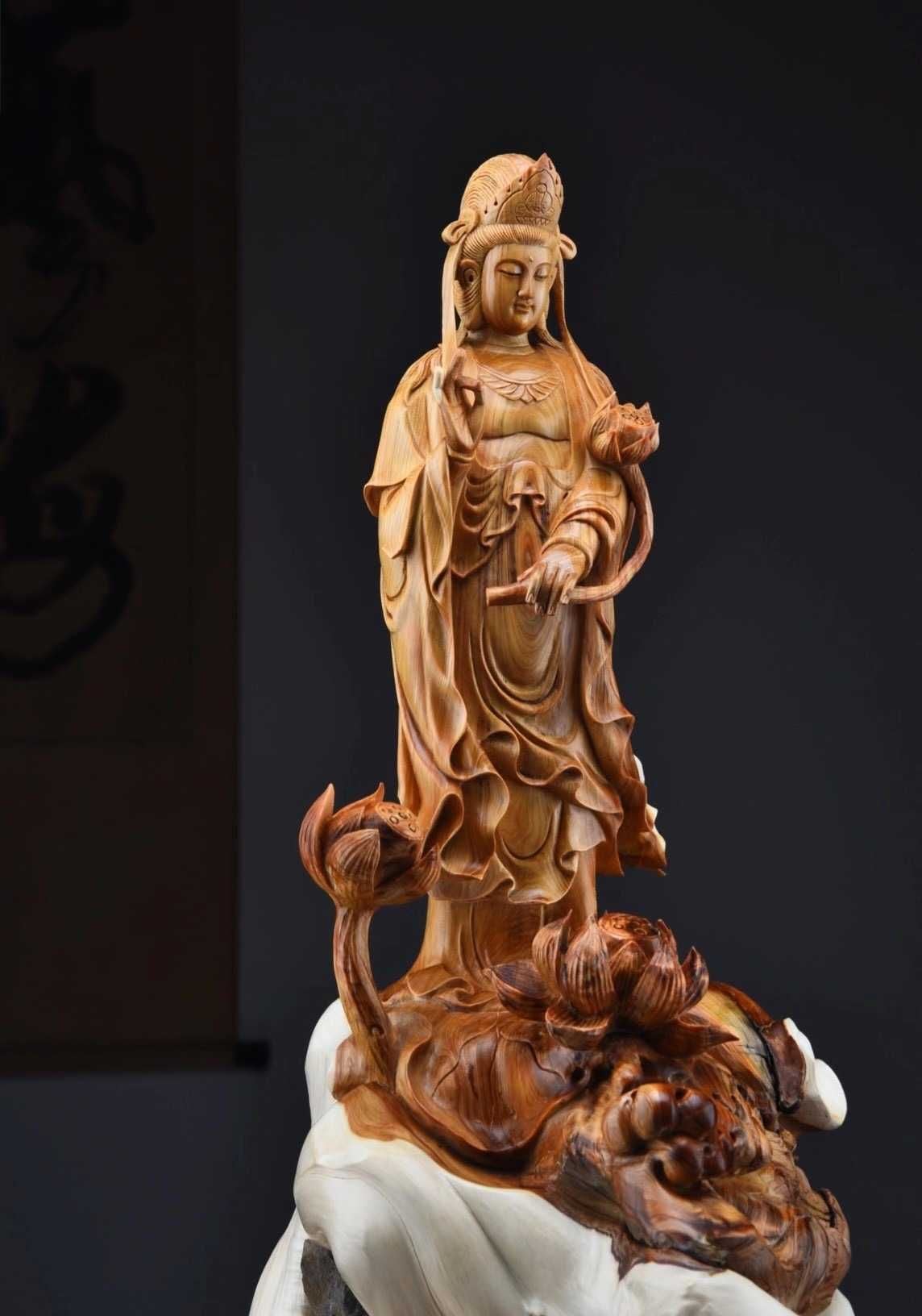 Tượng Đại Thế Chí Bồ Tát gỗ nhai bách