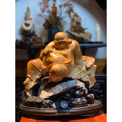 Tượng Phật Di Lặc gỗ nhai bách