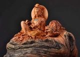 Tượng Quan Âm Tự Tại gỗ nhai bách