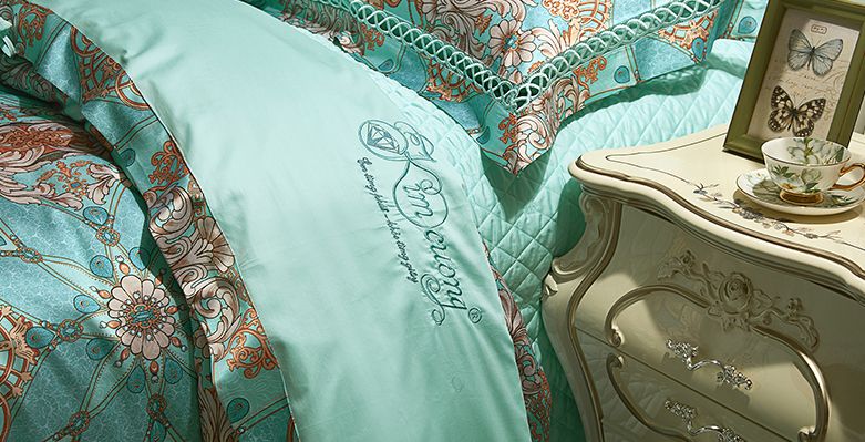  Bộ Chăn Drap Phủ Luxury Gấm Lụa Lxg 7103P 