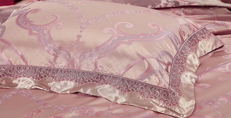  Bộ Chăn Drap Phủ Luxury Gấm Lụa Lxg 7901P 