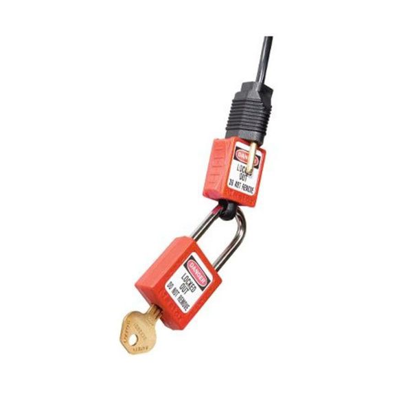Khóa LOTO phích cắm điện 2 hoặc 3 chân Master Lock S2005