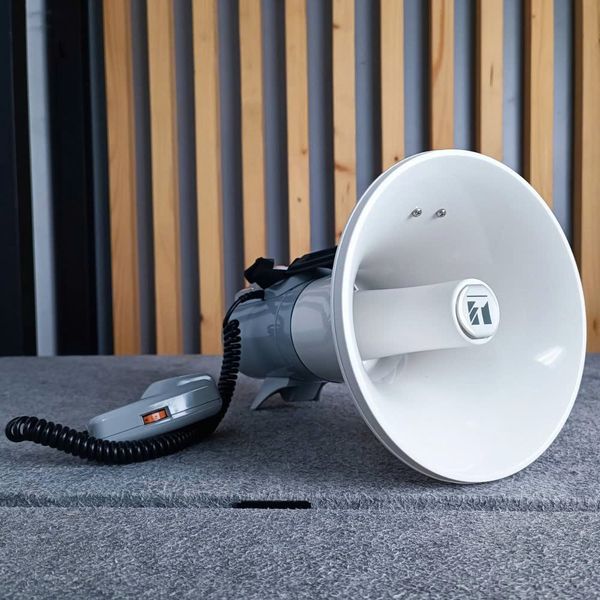 Loa Megaphone đeo vai TOA ER-2215W (Có còi hú)