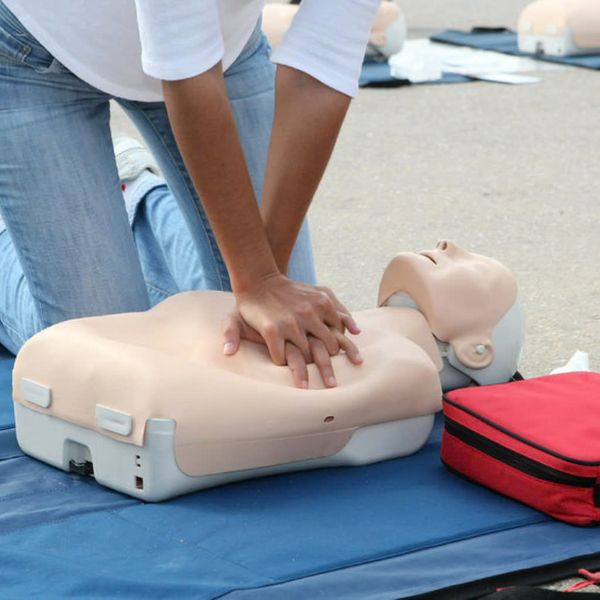MÔ HÌNH ĐÀO TẠO HỒI SINH TIM PHỔI CHO NGƯỜI LỚN (CPR)