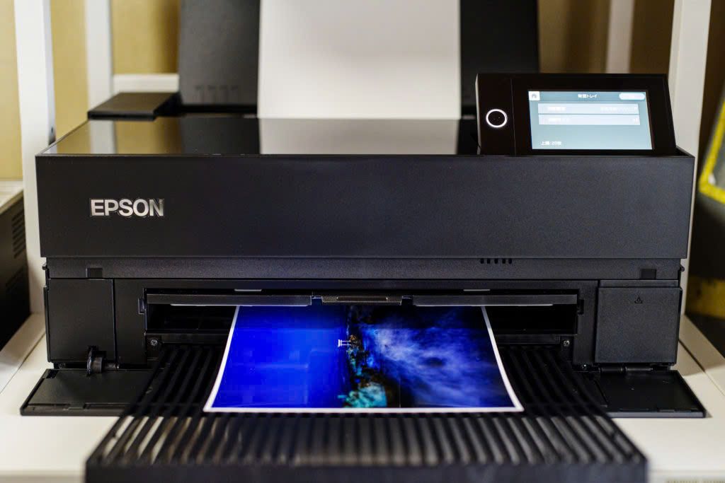 Máy In Epson PX1V – In Phun 10 Màu, In Ảnh Chuyên Nghiệp Đỉnh Cao