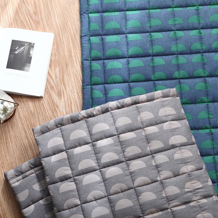 Tấm Trải Sàn Ngủ Văn Phòng Cao Cấp Halfmoon