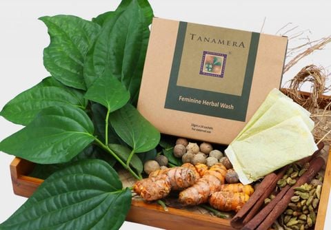 Thảo mộc vệ sinh phụ nữ Tanamera (Feminine herbal wash)