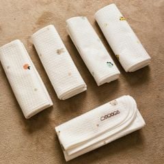 Thảm lót chống thấm organic Monona