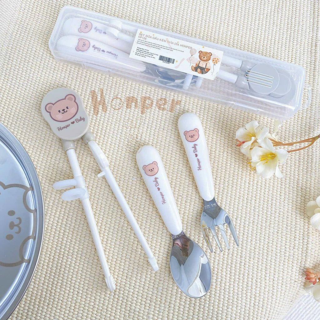 Set đũa gấu kèm thìa dĩa Honper HP128