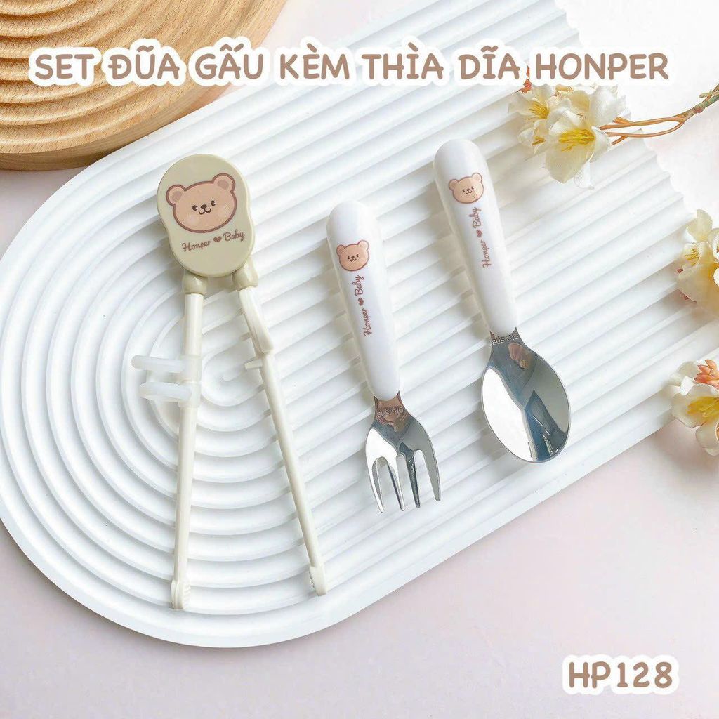 Set đũa gấu kèm thìa dĩa Honper HP128