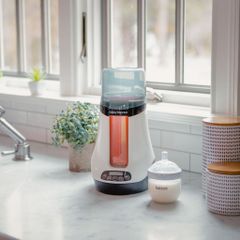 Máy hâm sữa Baby Brezza Safe & Smart