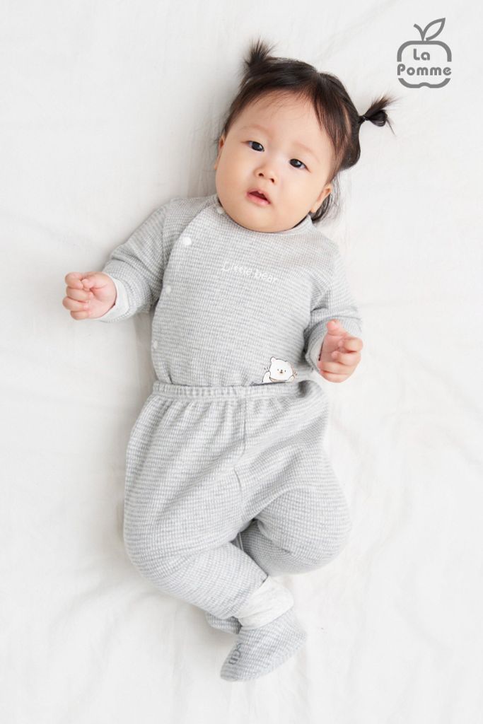 Bộ dài tay cài lệch La Pomme Caro Bear 0211