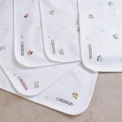 Thảm lót chống thấm organic Monona