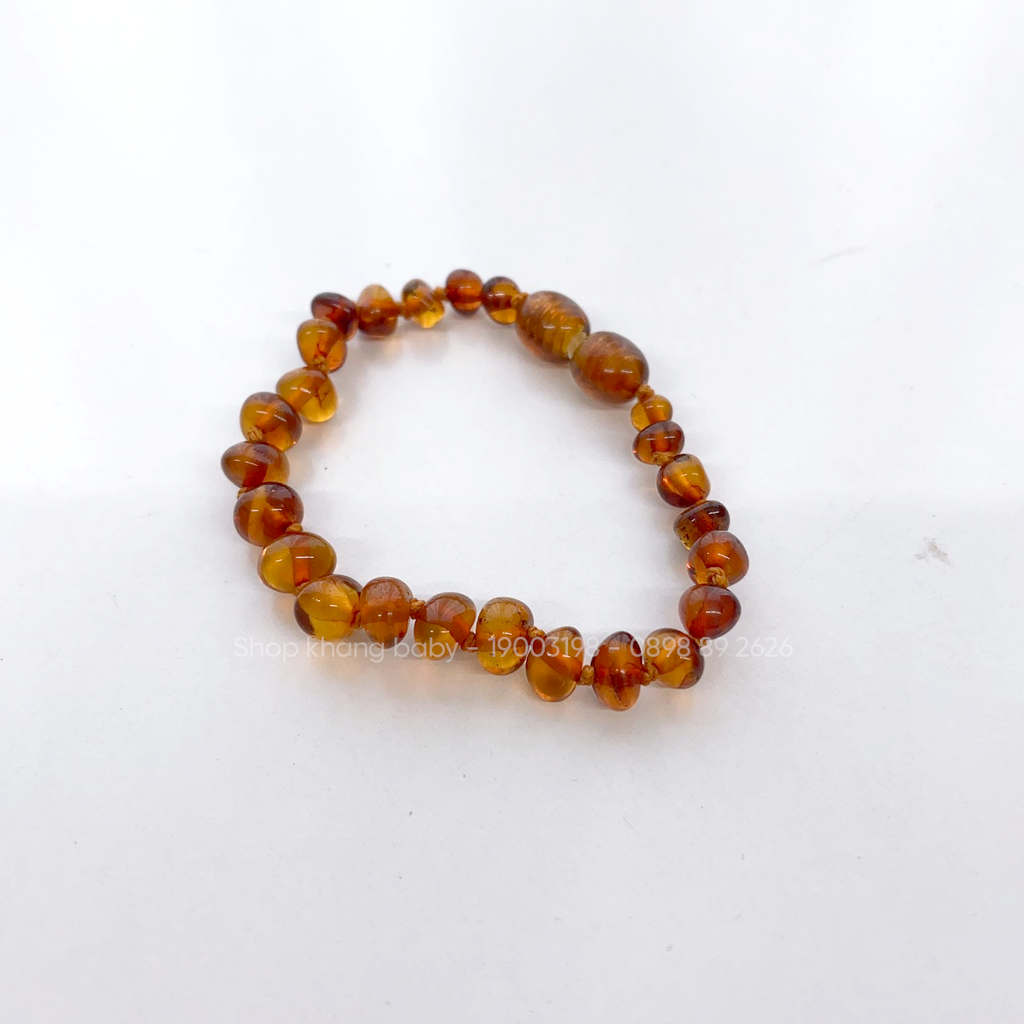 Vòng tay hổ phách