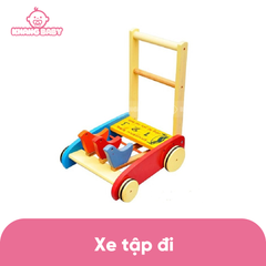 Xe gà tập đi
