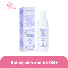 Dung dịch vệ sinh cho bé dạng bọt Babycoccole