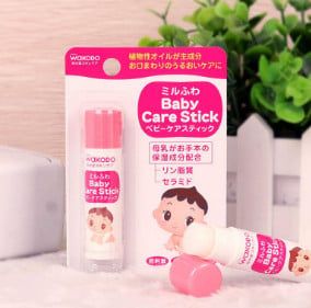 Son dưỡng môi Wakodo cho bé