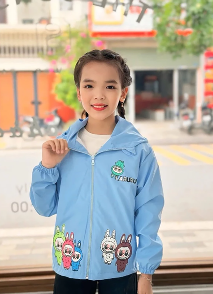 Áo khoác gió lót nỉ Labubu cho bé (Mẫu mới đẹp)