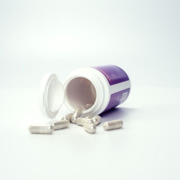 Viên uống bổ sung Vitamin cho bà bầu E Prenatal Care Plus (Pháp)