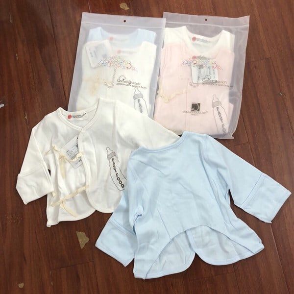 Set 2 áo sơ sinh (0-6m)