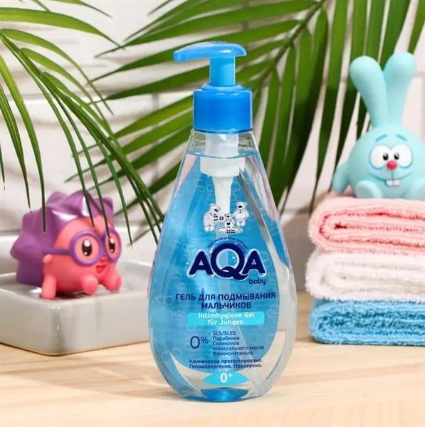 Dung dịch vệ sinh, kháng khuẩn chống viêm bé trai AQA baby 250ML