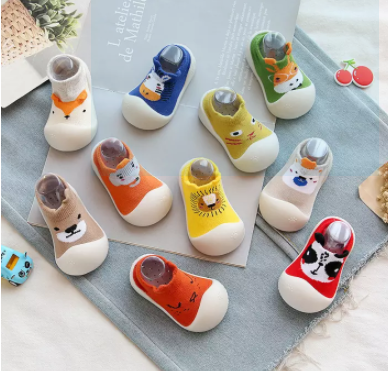 Giày bún thêu hình thú Size 1 (11.5cm) CLO