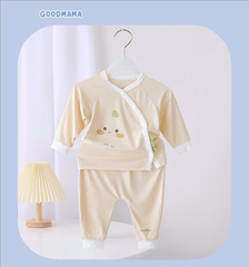 Bộ sơ sinh cài lệch cho bé chất Bamboo Petit Goodmama GBH 5-18