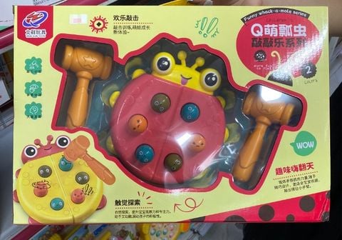 Đồ chơi đập chuột hình bọ ngựa