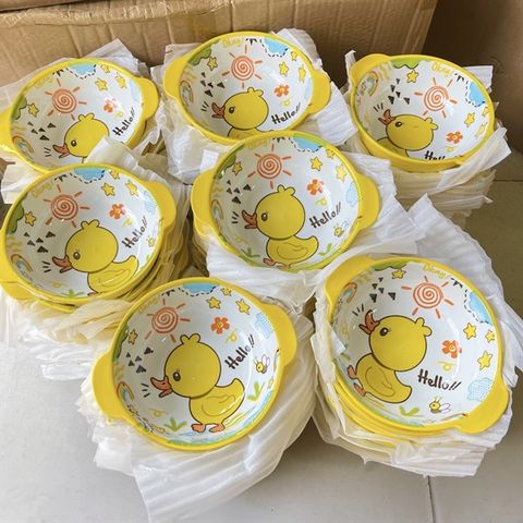 Bát sứ hai tai vịt vàng