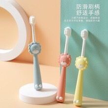 Bàn chải sư tử