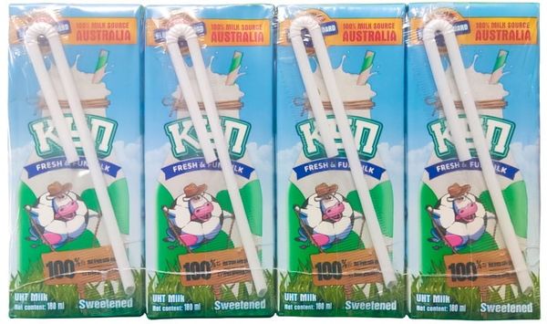 Sữa tươi tiệt trùng có đường cho bé Kun (vỉ 4 hộp)