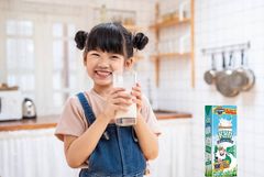 Sữa tươi tiệt trùng có đường cho bé Kun (vỉ 4 hộp)