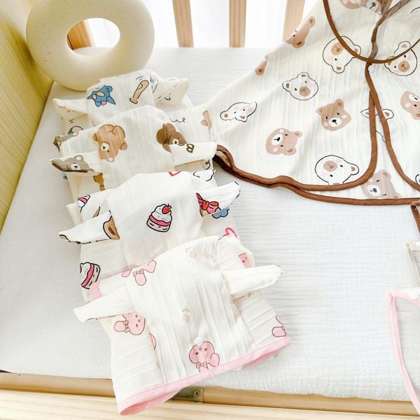 Áo choàng chống nắng cho bé (Tặng kèm mũ chống giọt bắn)