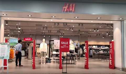  H & M STORE ( TIMES CITY) 