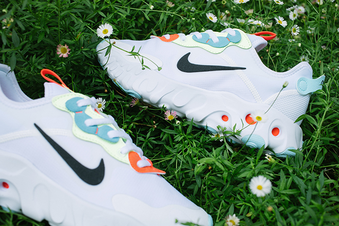 GiÃ y Nike Wmns React Art3mis 'White Crimson Volt' CN8203-101 â Há» thá»ng phÃ¢n phá»i Air Jordan 