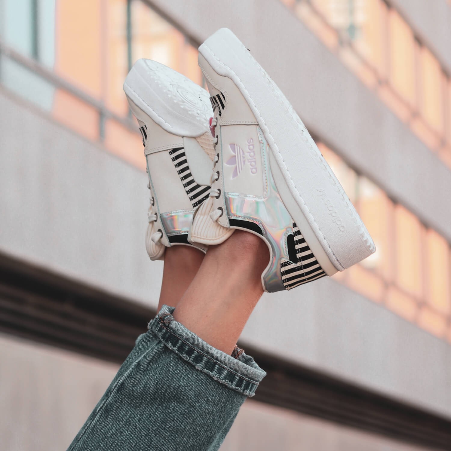 Giày Adidas Forum Bold I Love Dance FY5115 – Hệ thống phân phối Air Jordan  chính hãng