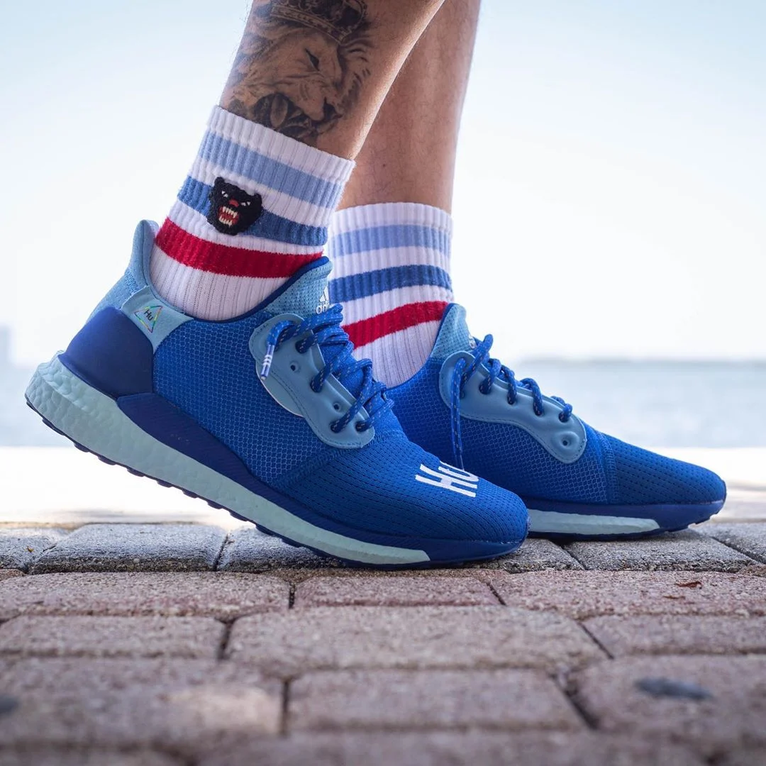 Giày Adidas Pharrell x Solar Hu Glide 'Power Blue' EF2377 – Hệ thống phân  phối Air Jordan chính hãng