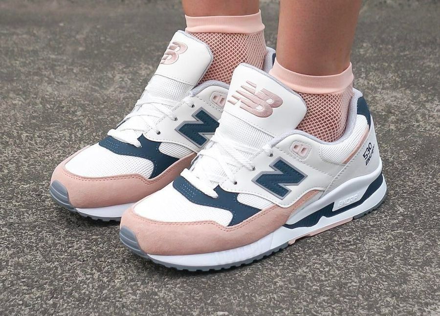 new balance 530 white and peach