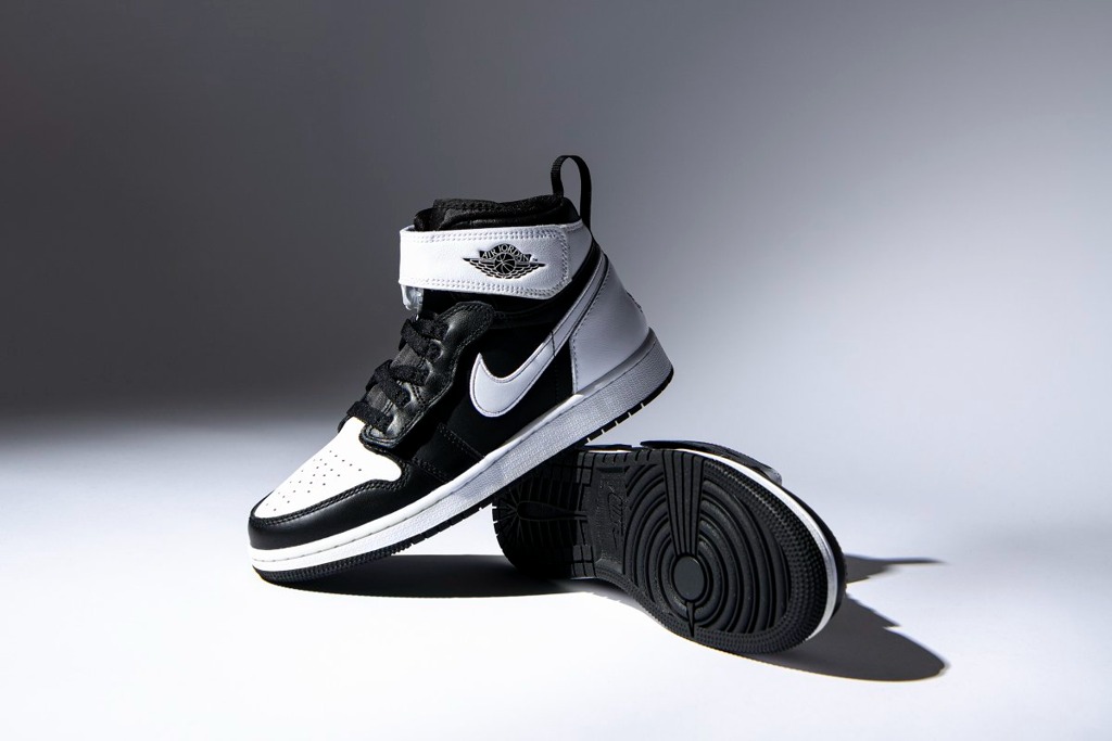 GiÃ y Nike Air Jordan 1 High FlyEase GS 'Black White' DC7986-011 â Há» thá»ng phÃ¢n phá»i Air Jordan 