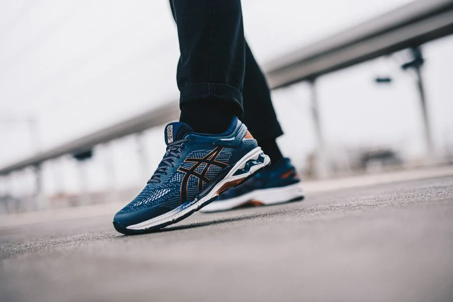 asics gel kayano 26 grand shark