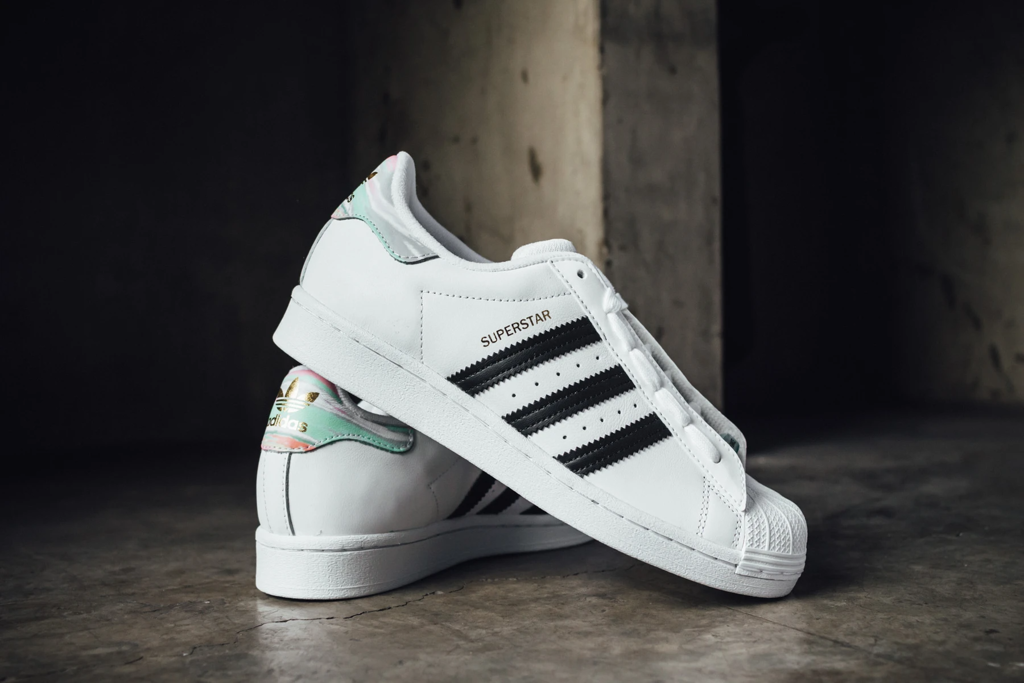 Giày Adidas Wmns Superstar 'I Love Dance' FY5132 – Hệ thống phân phối Air  Jordan chính hãng