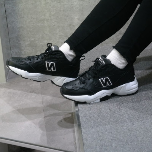 Giày New Balance 608 'Black' MX608BW1 – Hệ thống phân phối Air Jordan chính  hãng