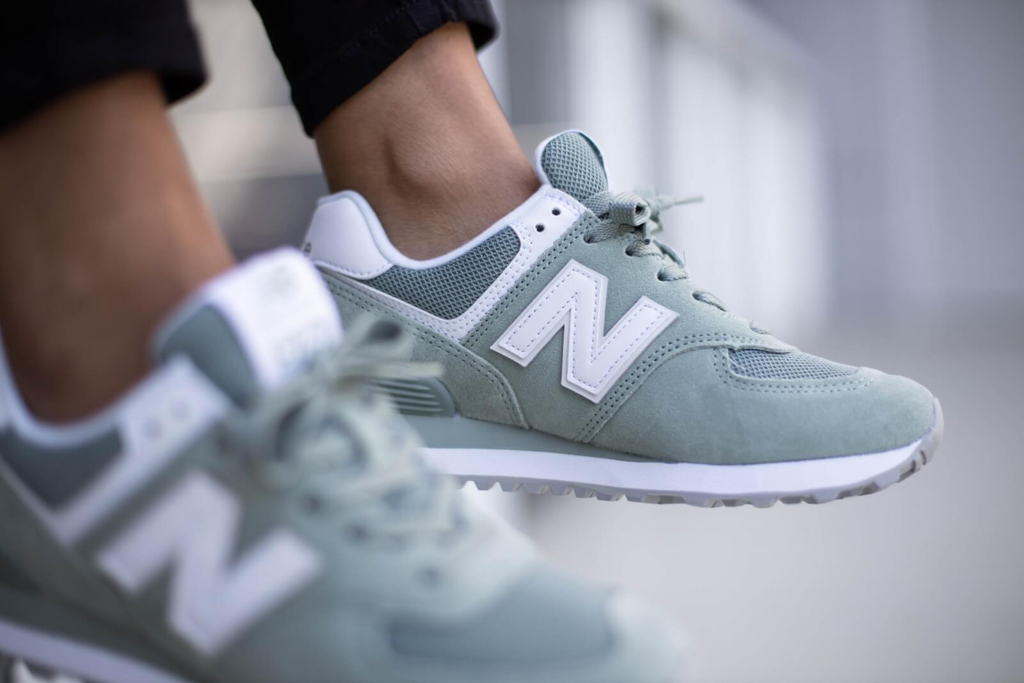 Giày New Balance Wmns 574 'Green White' WL574OAD – Hệ thống phân phối Air  Jordan chính hãng