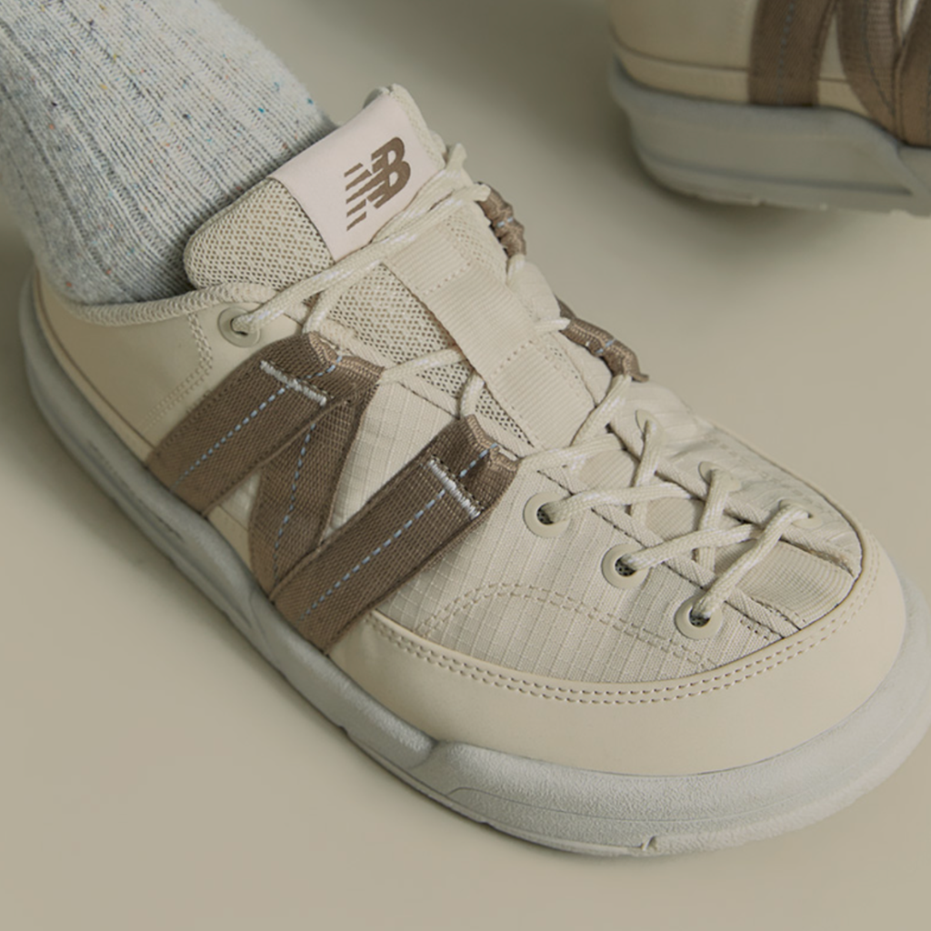 Giày New Balance CRV Mule V2 